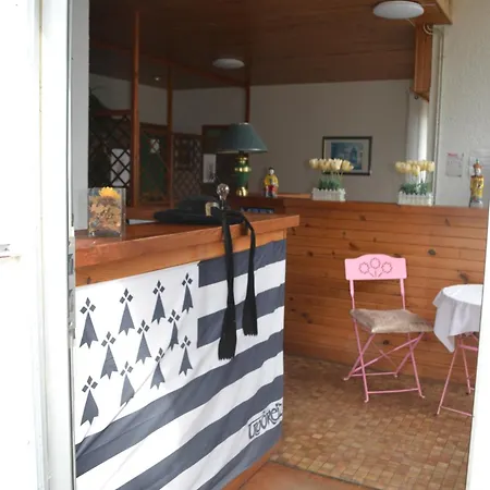Les Fromentines Guest house
