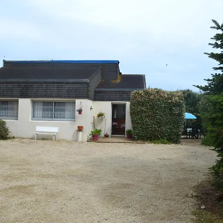 Les Fromentines Guest house *